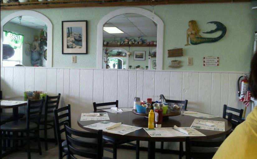 Minnie’s Breakfast and Lunch Restaurant in Holmes Beach