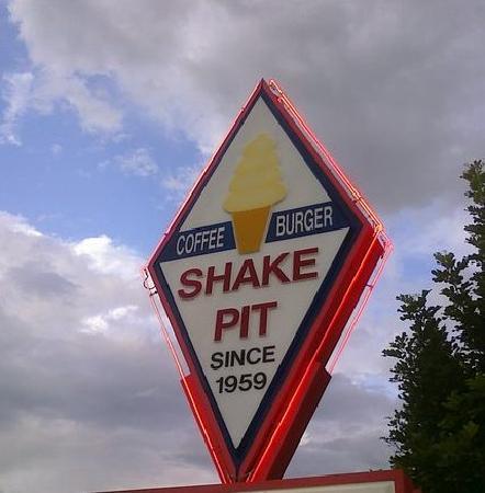 Shake Pit – the Name Says It All – Great Shake’s off Anna Maria